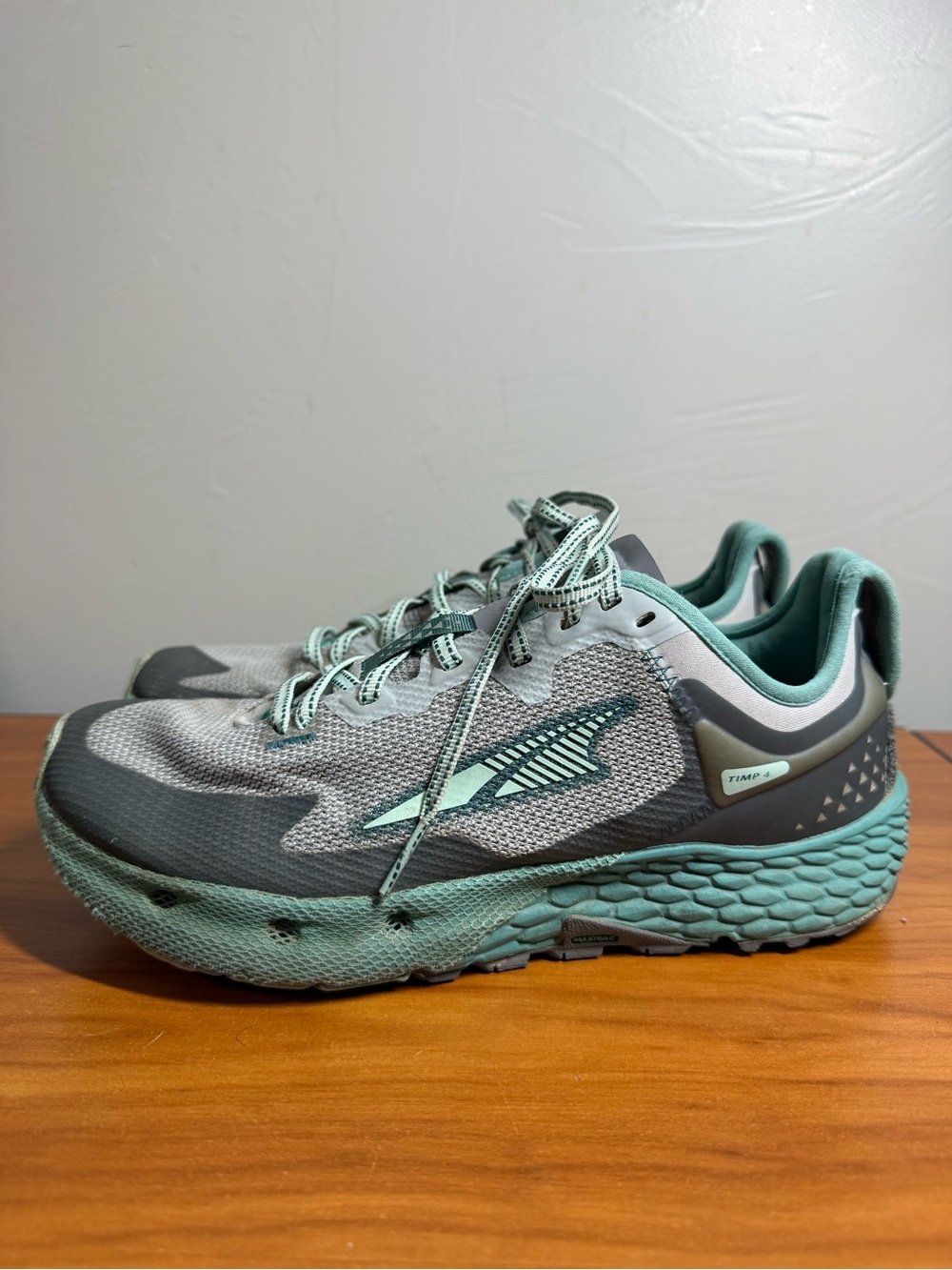 Altra Women's Timp 4 Trail Running Shoe Teal Grey Comfort Athletic 8.5‎